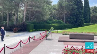 Tribute Paid at Heydar Aliyev’s Grave on National Salvation Day