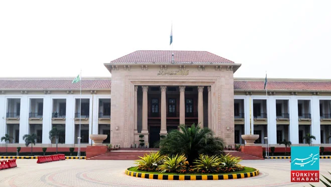 پنجاب اسمبلی، 16 سال سے کم بچوں کے سوشل میڈیا استعمال پر پابندی کی قرارداد منظور