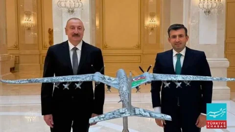 صدر الہام علی یوف سے سیلجوق بایراکتار کی ملاقات، دفاعی منصوبوں پر گفتگو