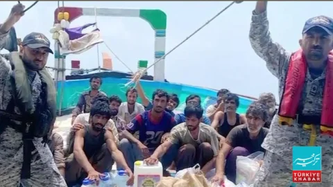 پاک بحریہ کا کامیاب آپریشن، 19 ماہی گیروں کو بچا لیا گیا