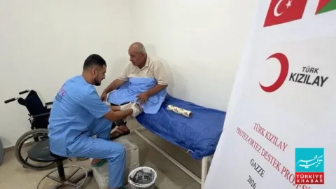 اسرائیلی فوج نے غزہ واپسی پر بزرگ فلسطینی کی مصنوعی ٹانگ چھین لی