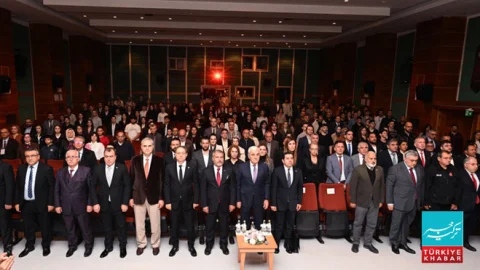 ترکیہ میں آذربائیجان کی آزادی کے 35 سال مکمل ہونے پر عالمی کانگریس کا افتتاح