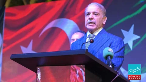 ترکیہ عالمی قوت بن کر ابھرا، پاکستان دوستی کو قدر کی نگاہ سے دیکھتا ہے، وزیراعظم