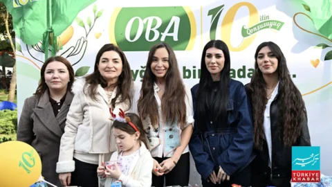 باکو میں ADA اسکول کا سالانہ خزاں میلہ، 3 نئے مجسموں کی رونمائی